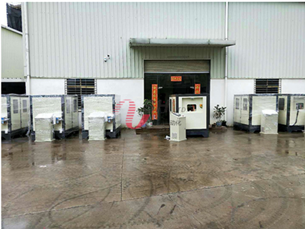 Item ZZ-621三軸數(shù)控方形自動砂光拋光機(jī) SR.jpg